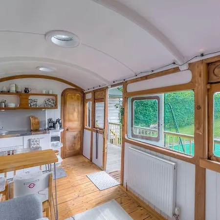 Railway Carriage Accommodation With Tennis Court! Walberton Exterior photo